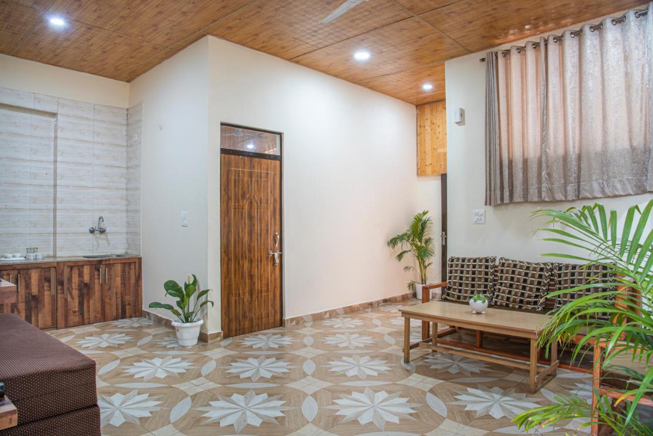Valley View Apartments Kasauli Exteriör bild